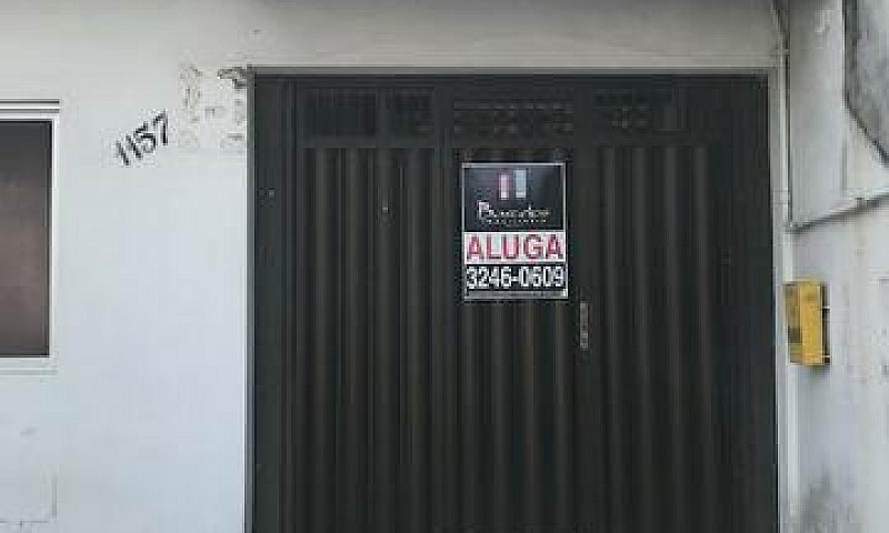 Aluga-Se Casa Com 5 ...