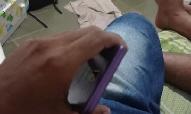 Vendo J8...