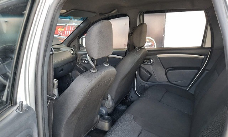 Renault Duster Exp 2...