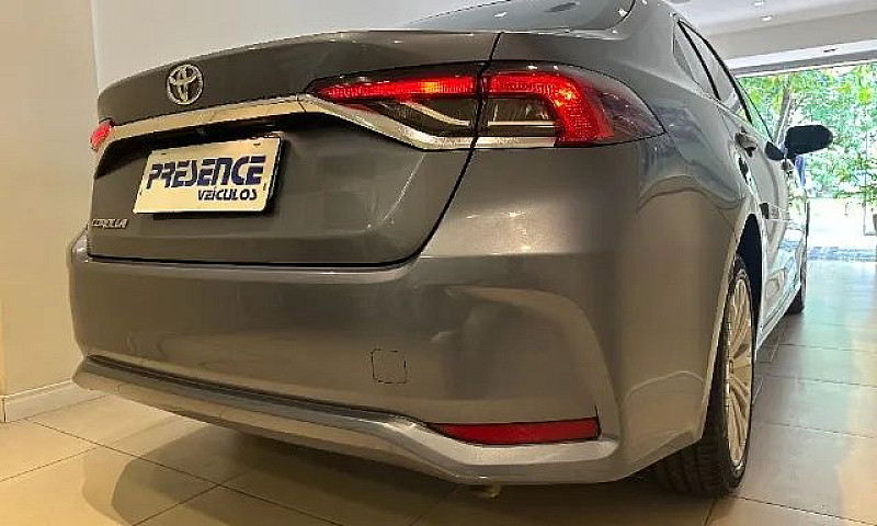 Toyota Corolla Xei 2...