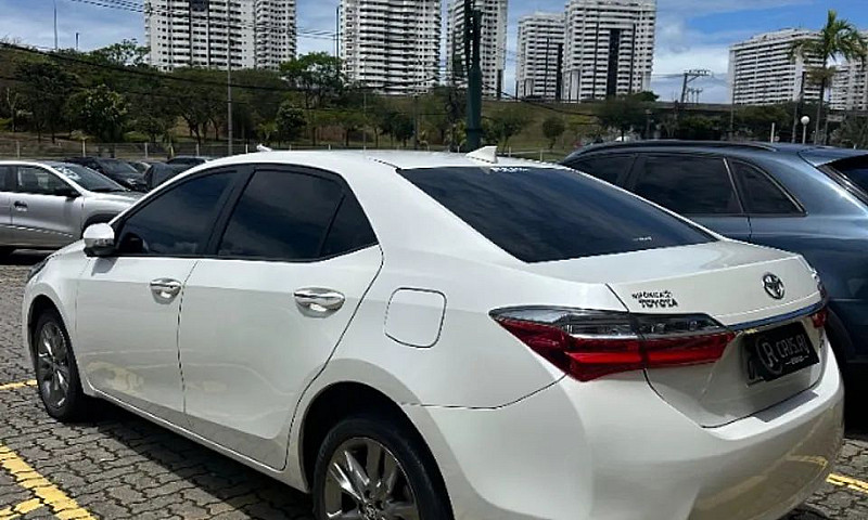 Toyota Corolla Xei 2...