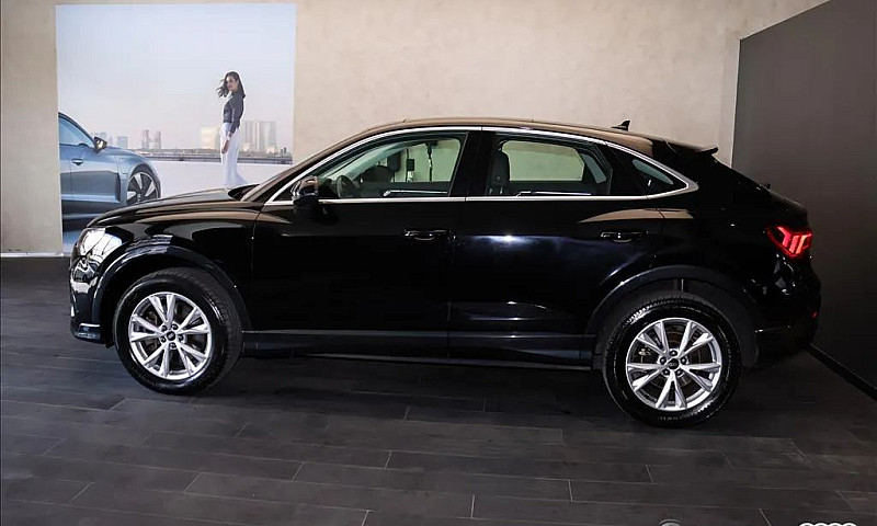 Audi Q3 Performance ...