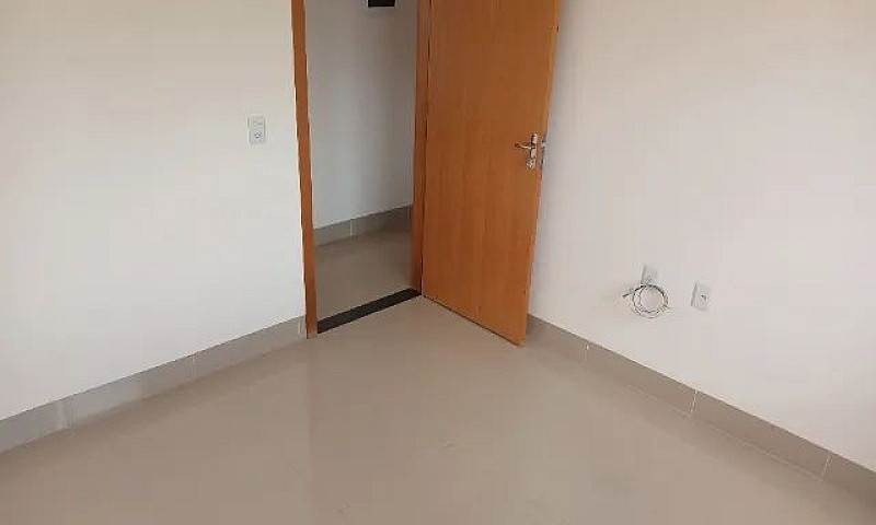 Casa De 3 Quartos, 1...