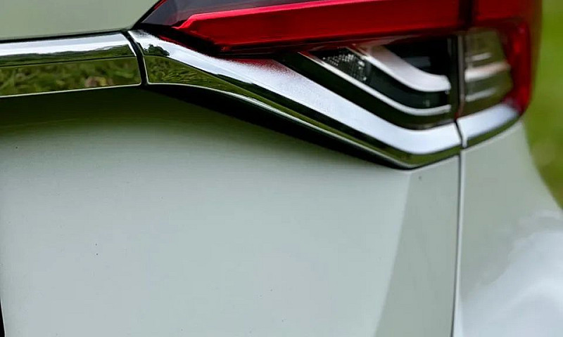 Toyota Corolla Altis...