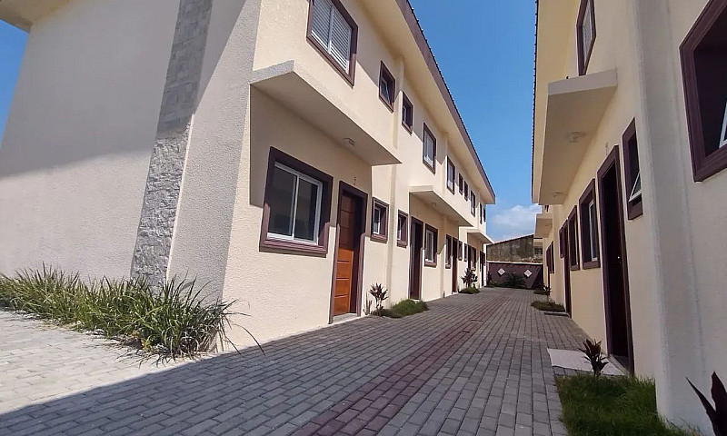 Casa Em Condomínio R...
