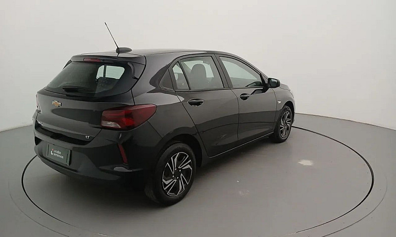 Chevrolet Onix Hatch...