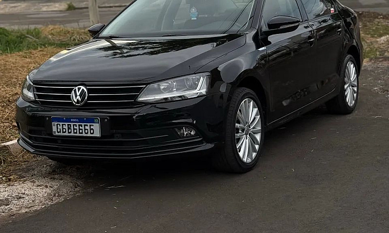 Volkswagen Jetta Com...