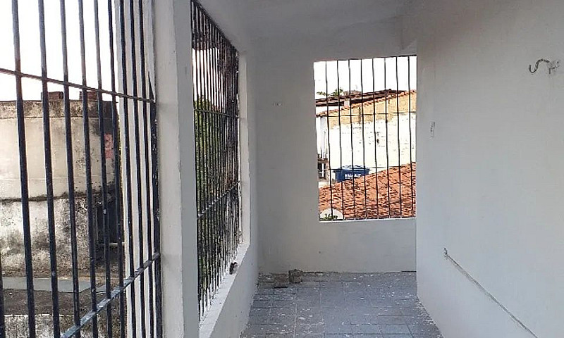[Aluga-Se] Casa Em R...