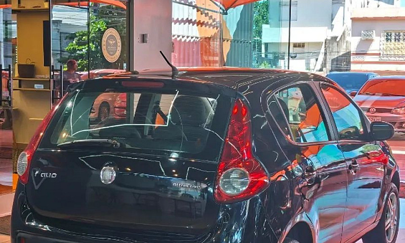 Fiat Palio Attractiv...