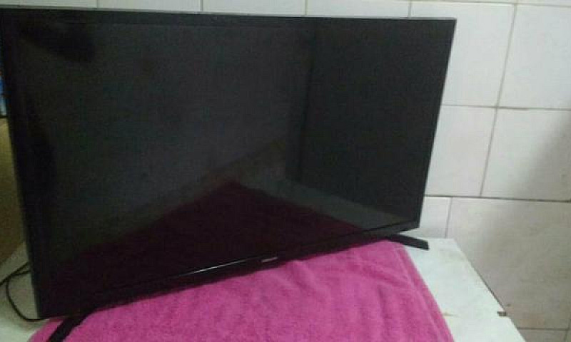 Samsung 32 Smart Wif...