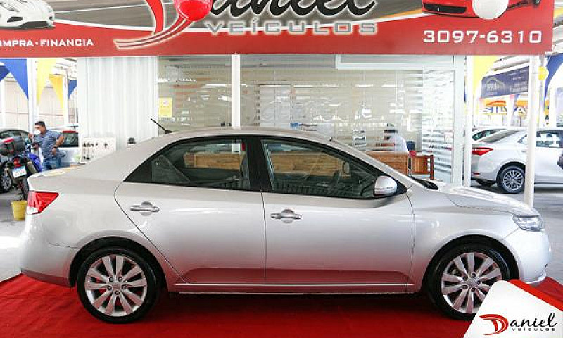 Kia/Cerato Sx3 1.6 2...