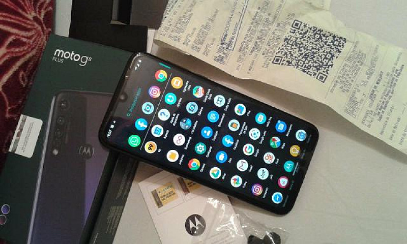 Moto G8 Plus 64Gb...
