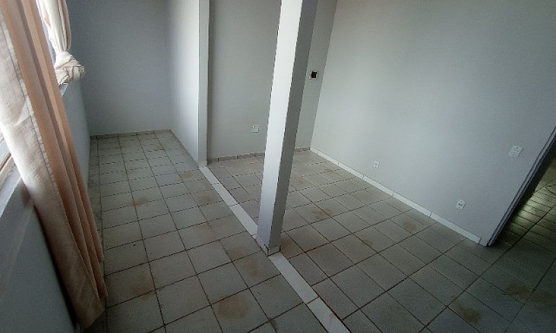 Aluga-Se Apto 70M² 2...