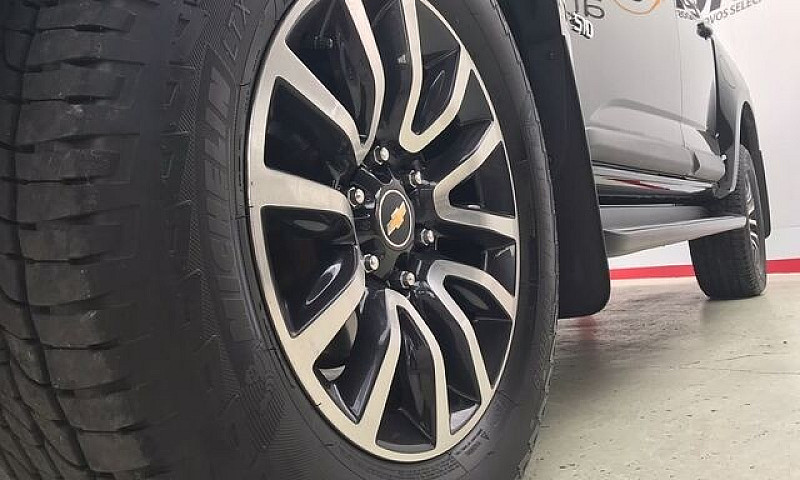 S10 2.8 High Country...