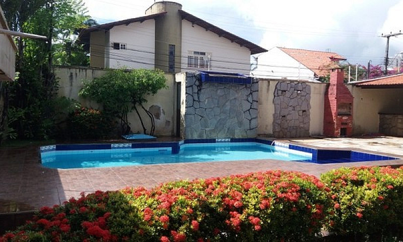 Excelente Casa Duple...