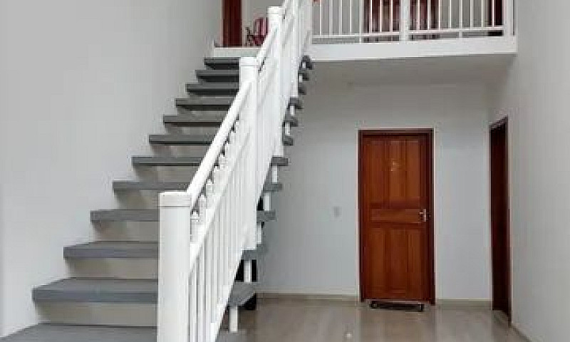 Aluga-Se Apartamento...