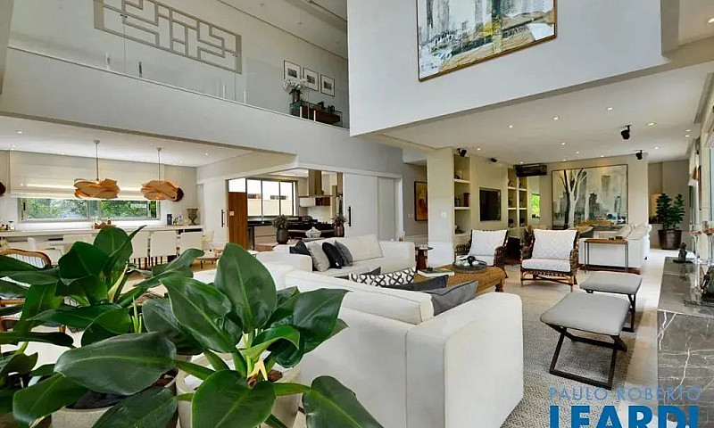 Casa Em Condomínio -...
