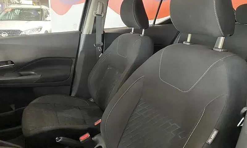 Nissan Kicks Sense C...