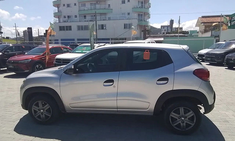 Renault Kwid 1.0 Zen...