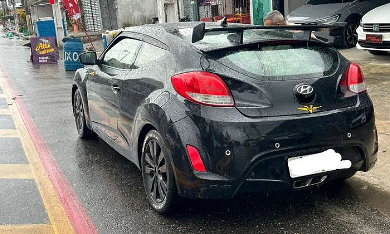 Hyundai Veloster 1.6...