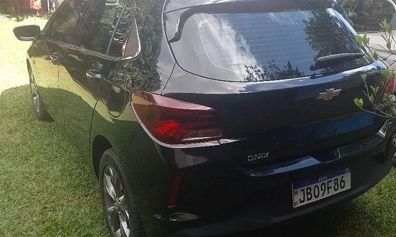 Chevrolet Onix Hatch...
