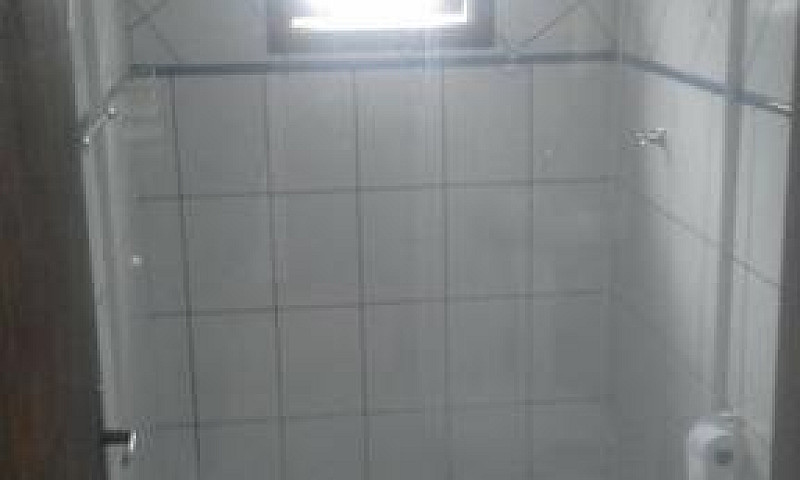 Aluga-Se Apartamento...