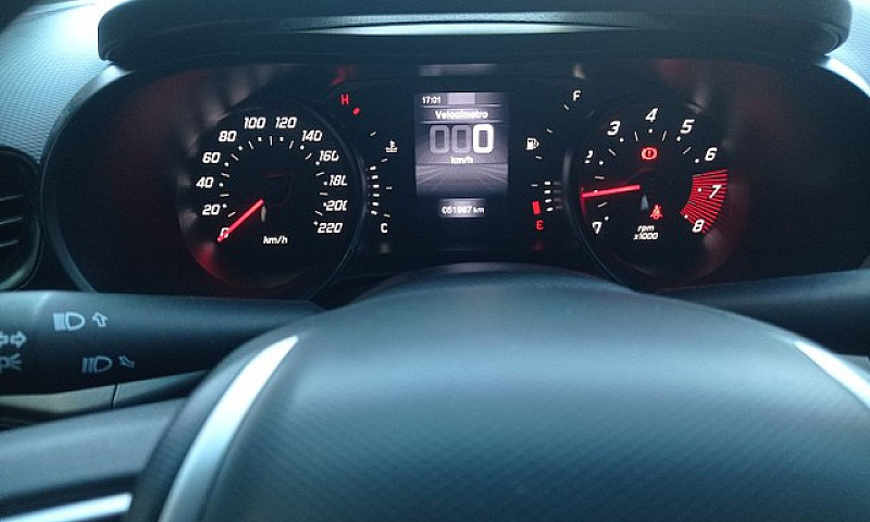 Fiat Argo 1.0 Drive ...