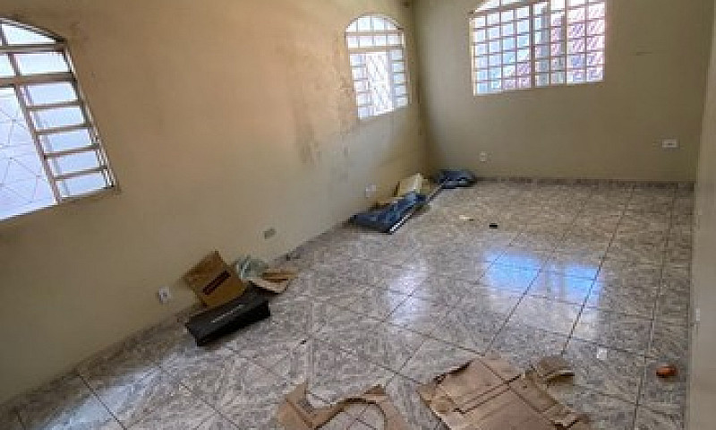 Alugo Casa Em Taguat...