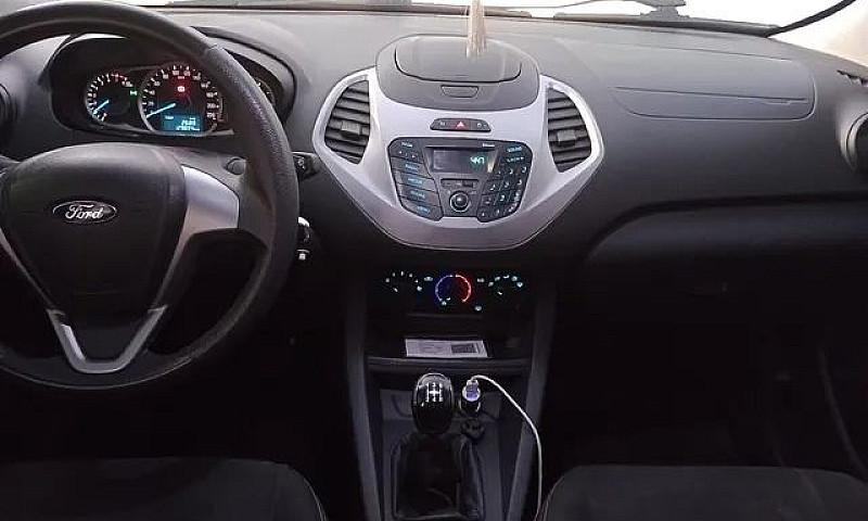 Ford Ka...