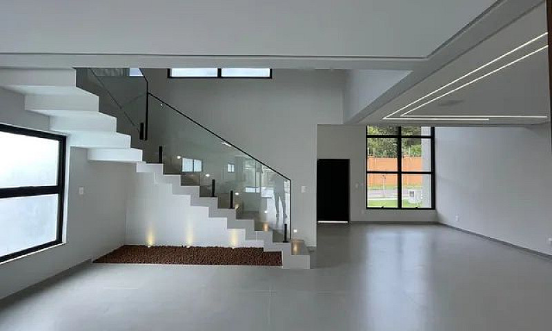 Casa Novíssima 4 Suí...