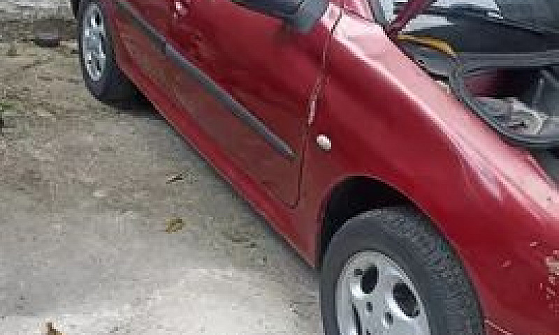 Vendo Peugeot  2004...