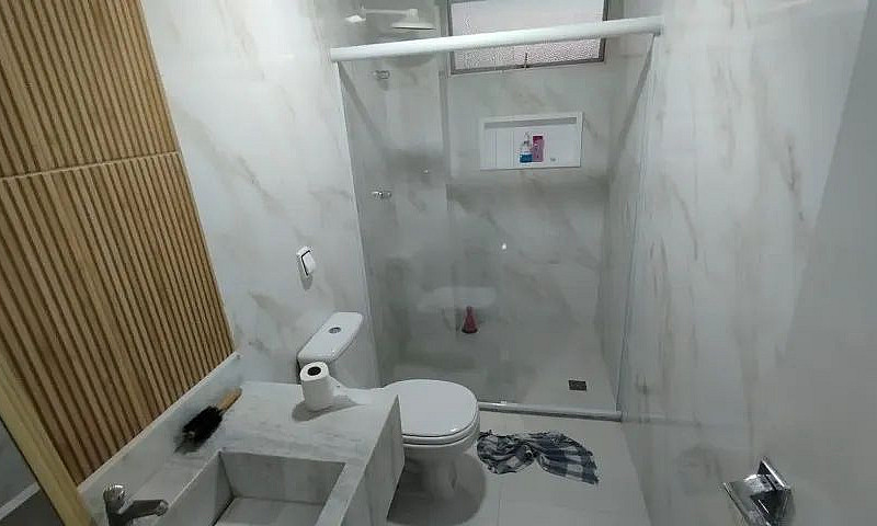 Apto Amplo (134 M2)....