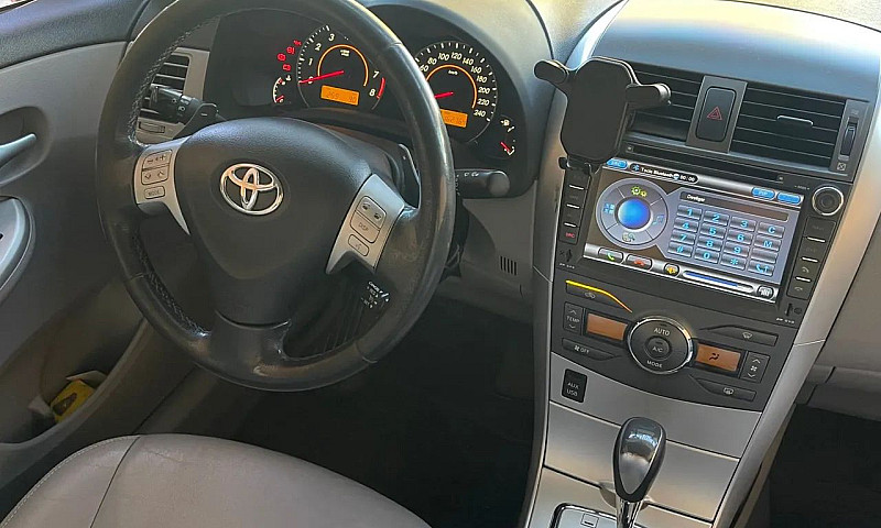 Toyota Corolla Xei 2...