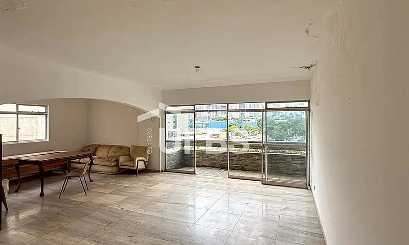 Apartamento De 6 Qua...