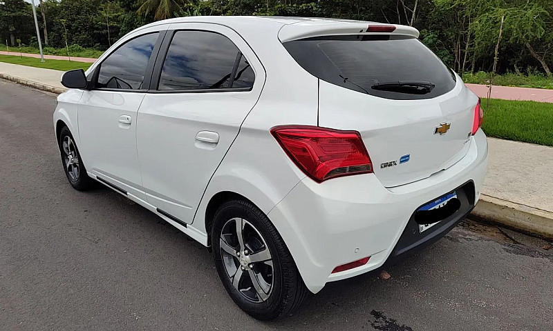 Onix 1.4 Ltz Automát...