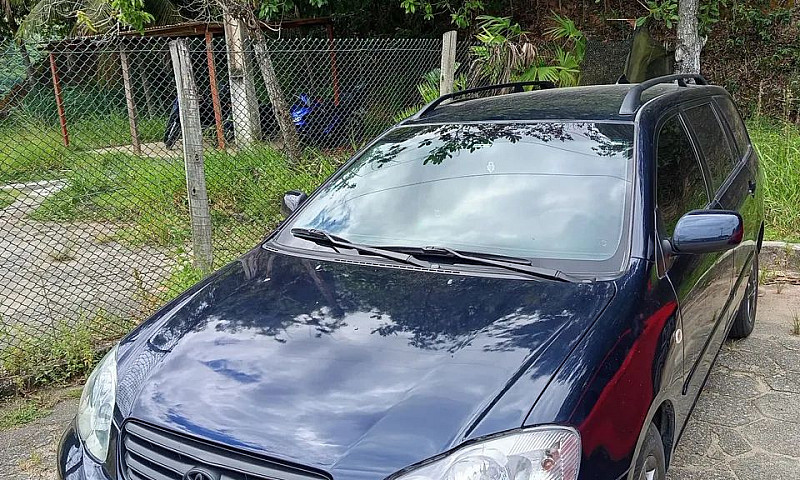 Toyota Corolla Field...