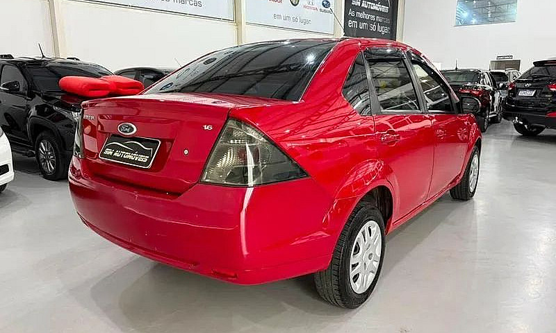 Ford Fiesta Sedan Se...