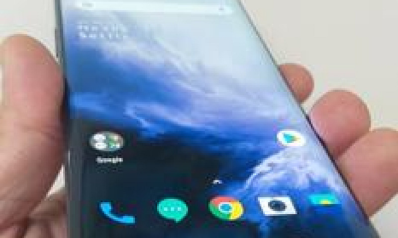 Celular One Plus 7Pr...