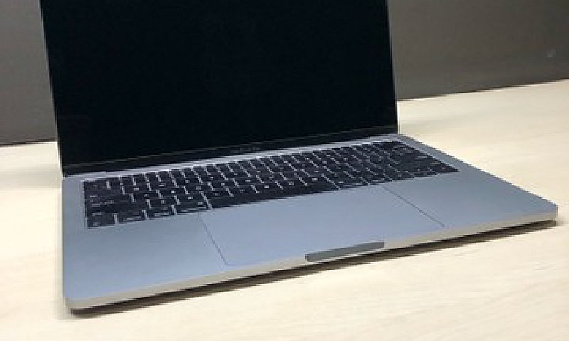 Macbook Pro 2017 Em ...