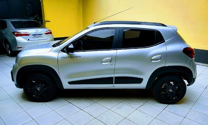 Renault Kwid Outside...