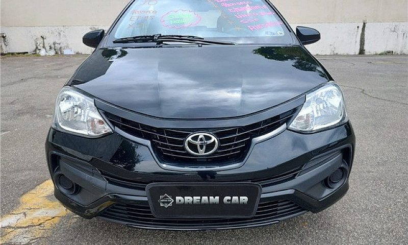 Toyota Etios 2018 1....