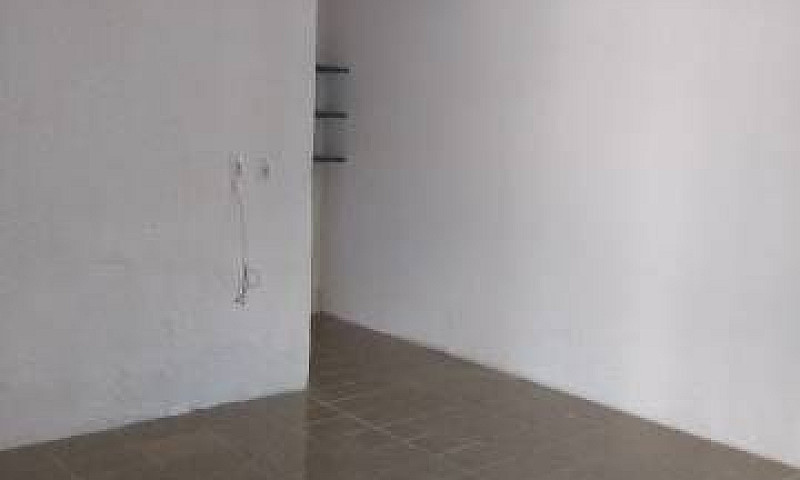 Casa Ampla E Ventila...