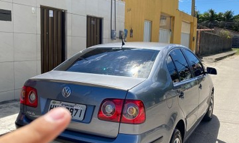 Polo 1.6 Sedan - 200...