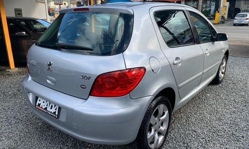 Peugeot 307 Presence...