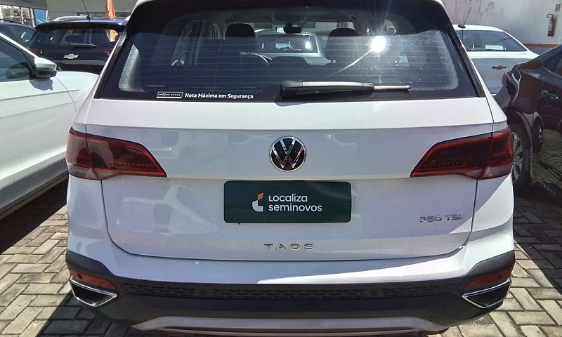 Volkswagen Taos Comf...