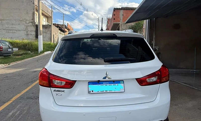 Mitsubishi Asx 2.0 1...