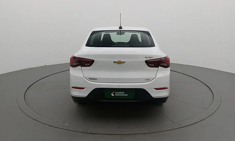 Chevrolet Onix Plus ...