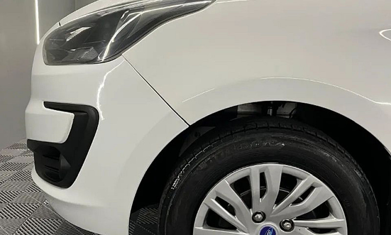 Ford Ka Se 2019...
