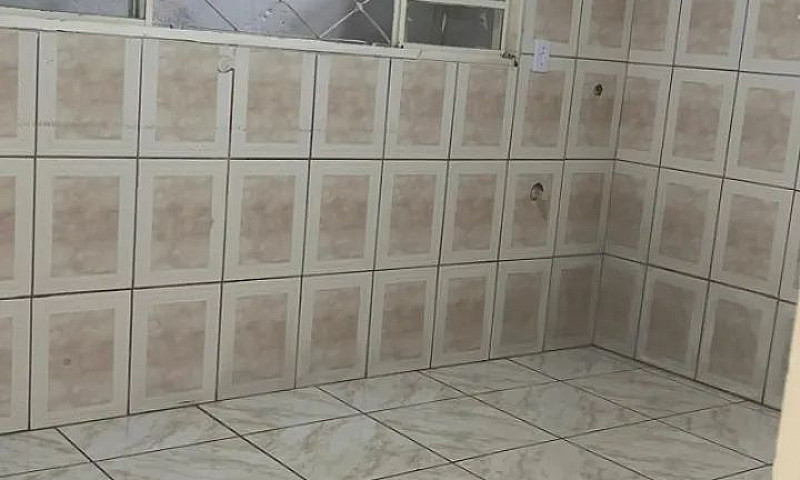 Alugo Casa De 2 Quar...