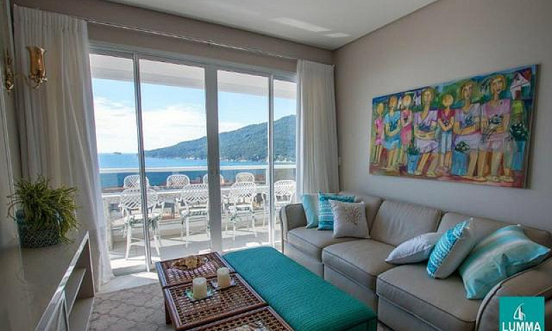 (50 Metros Da Praia....